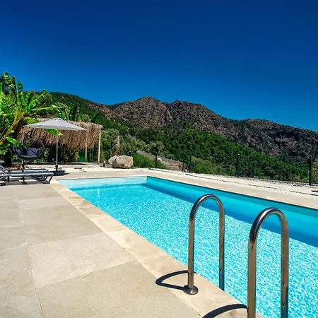 فيلة The Box House & Charming Private Tiny House & Pool